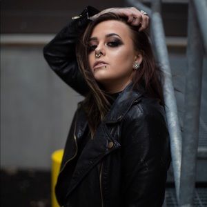 Meet your Posher, Jackie